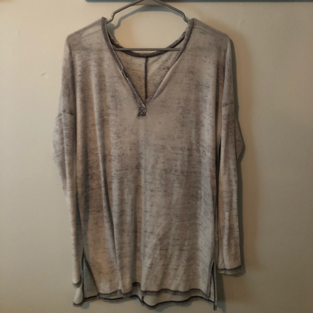 American Eagle lounge shirt